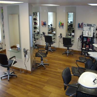 Hair Dressers and Barbers Llanidloes Networking Wales