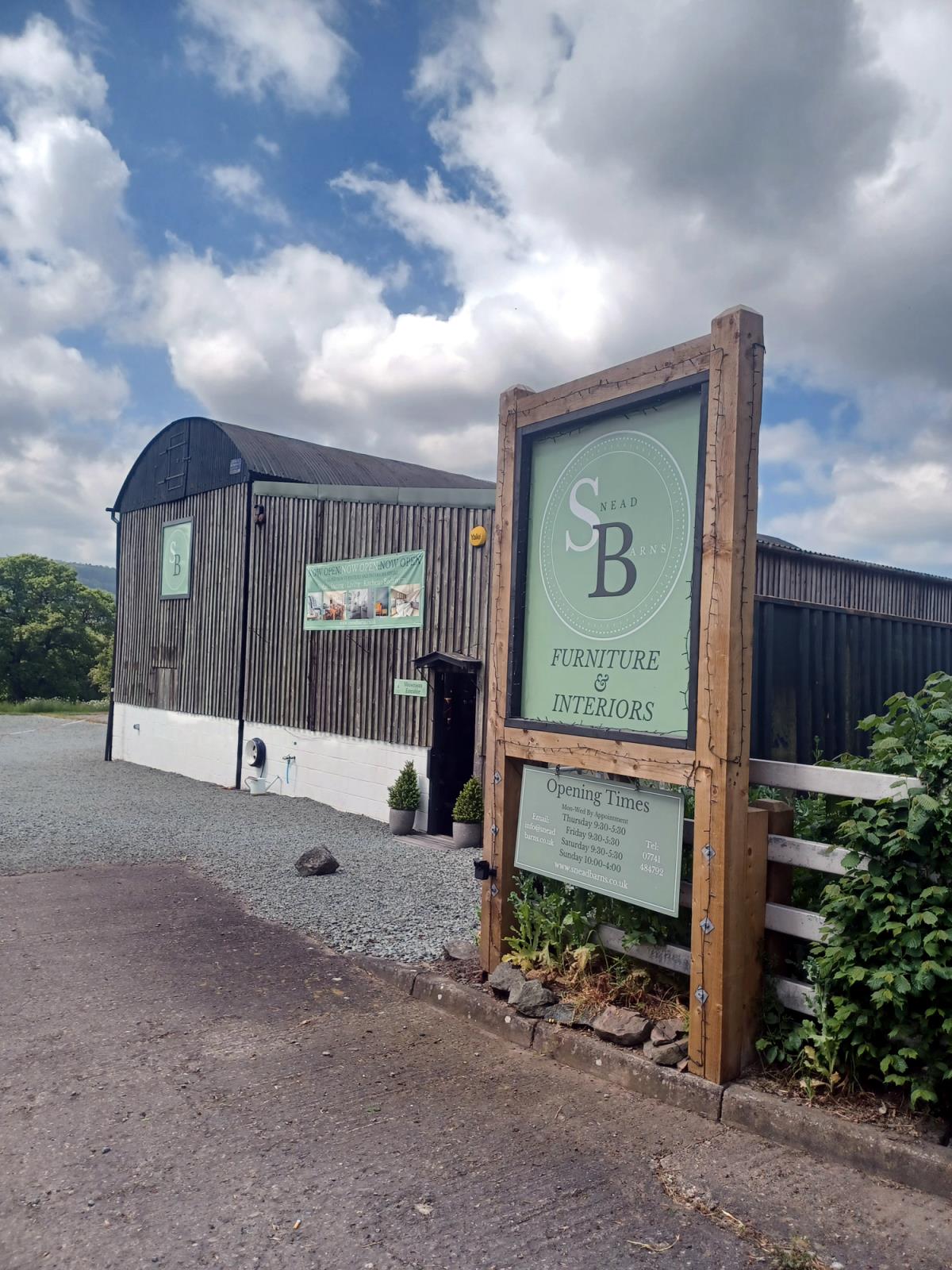 Snead Barns Interiors & CL - SneadBarns2.jpg