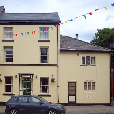 Coach & Horses Bed and Breakfast Llanidloes Networking Wales